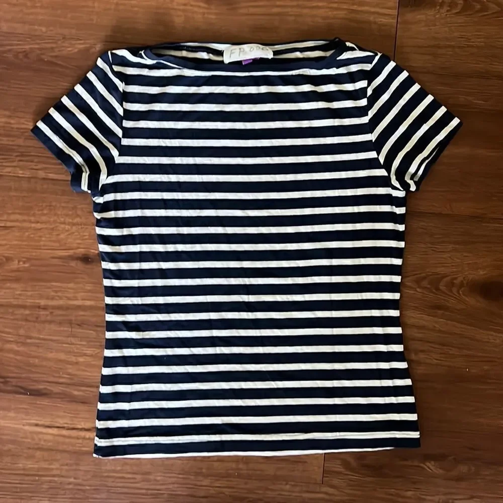 Blue and White Striped Shirt - Size Small - Like NEW - Crew Boat Shirt